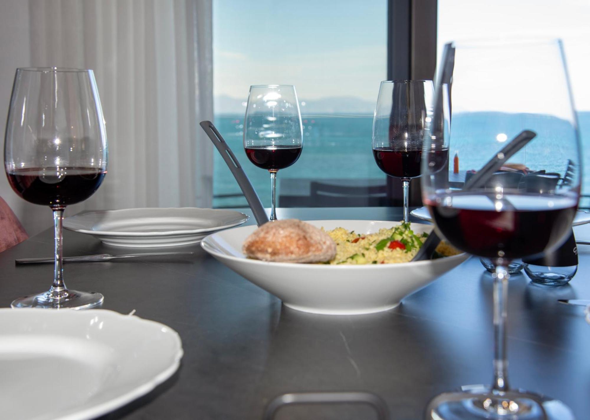 Alpha Suites Chania  Bagian luar foto