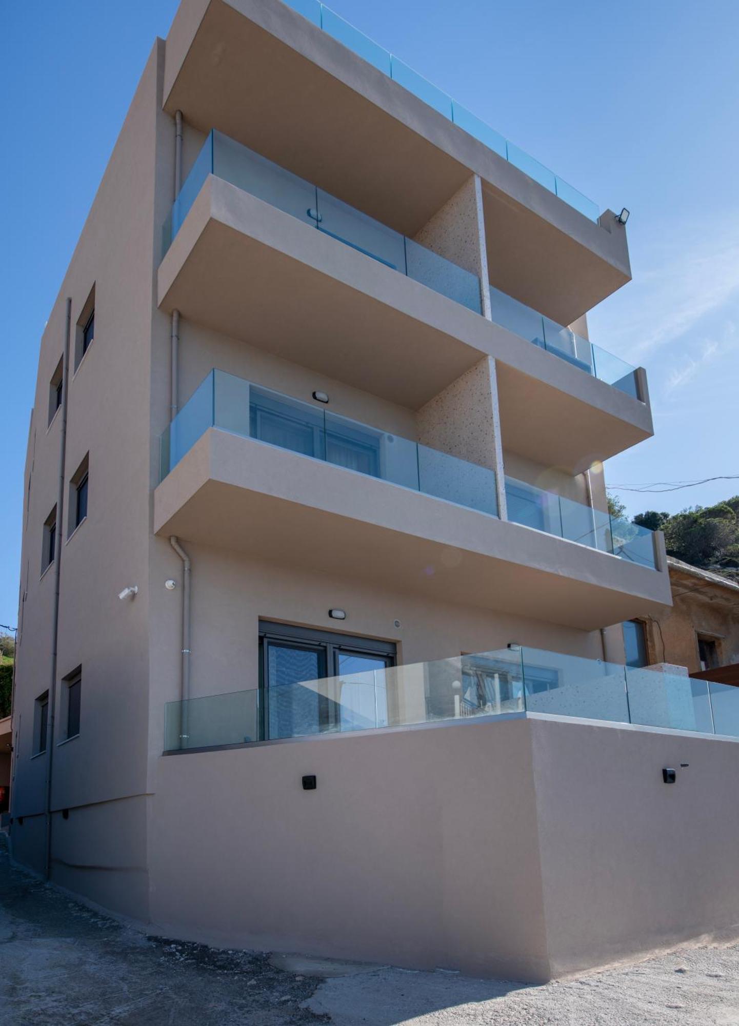 Alpha Suites Chania  Bagian luar foto