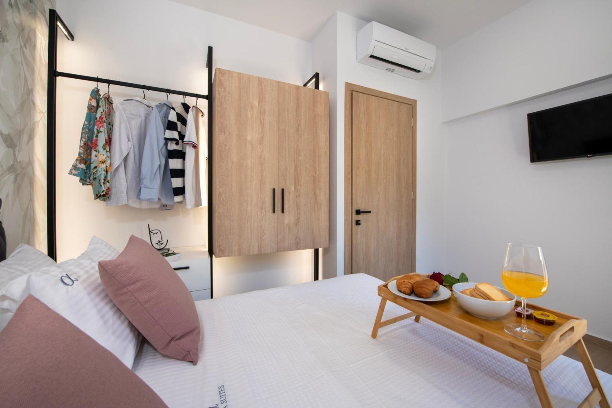Alpha Suites Chania  Bagian luar foto