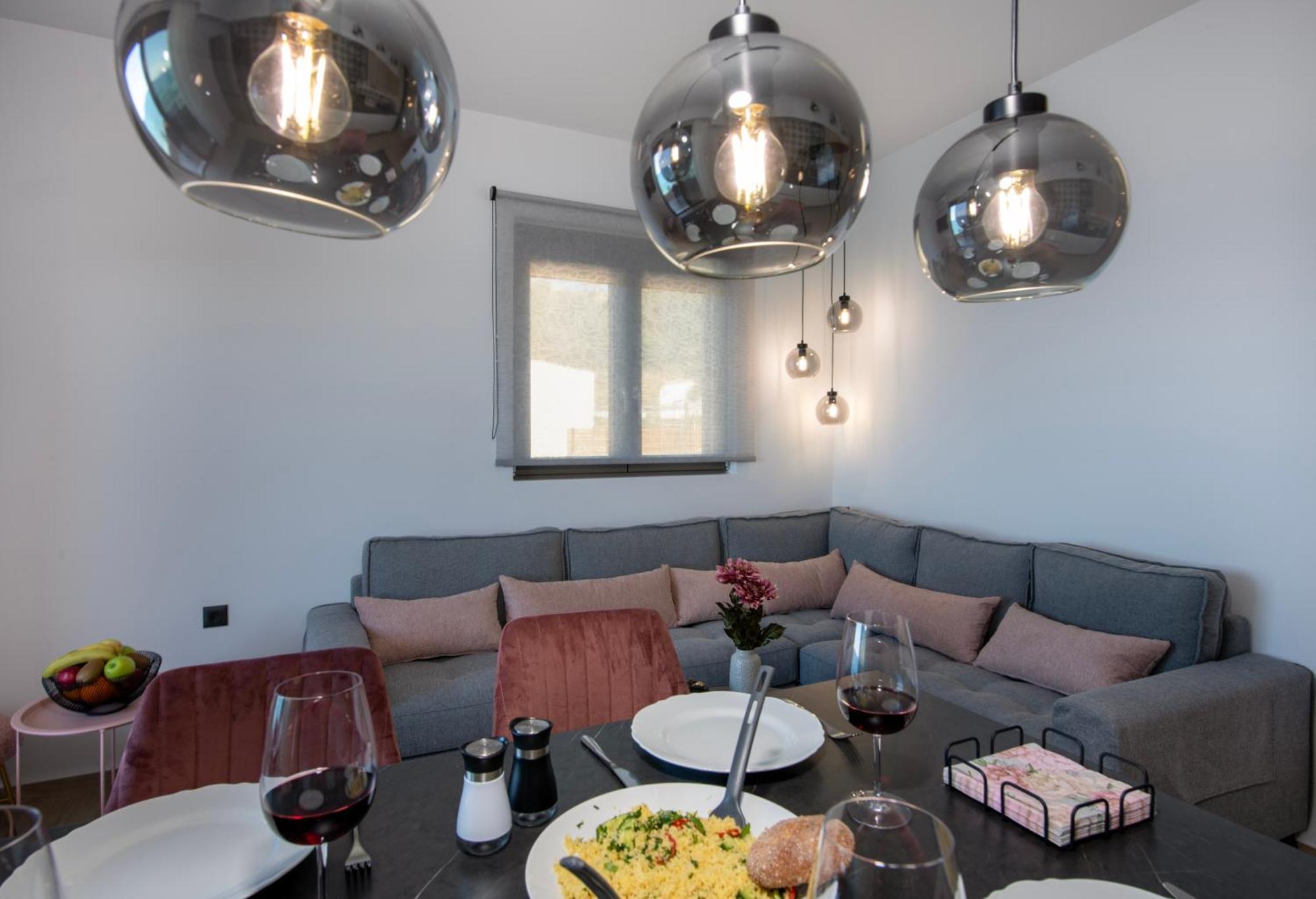 Alpha Suites Chania  Bagian luar foto