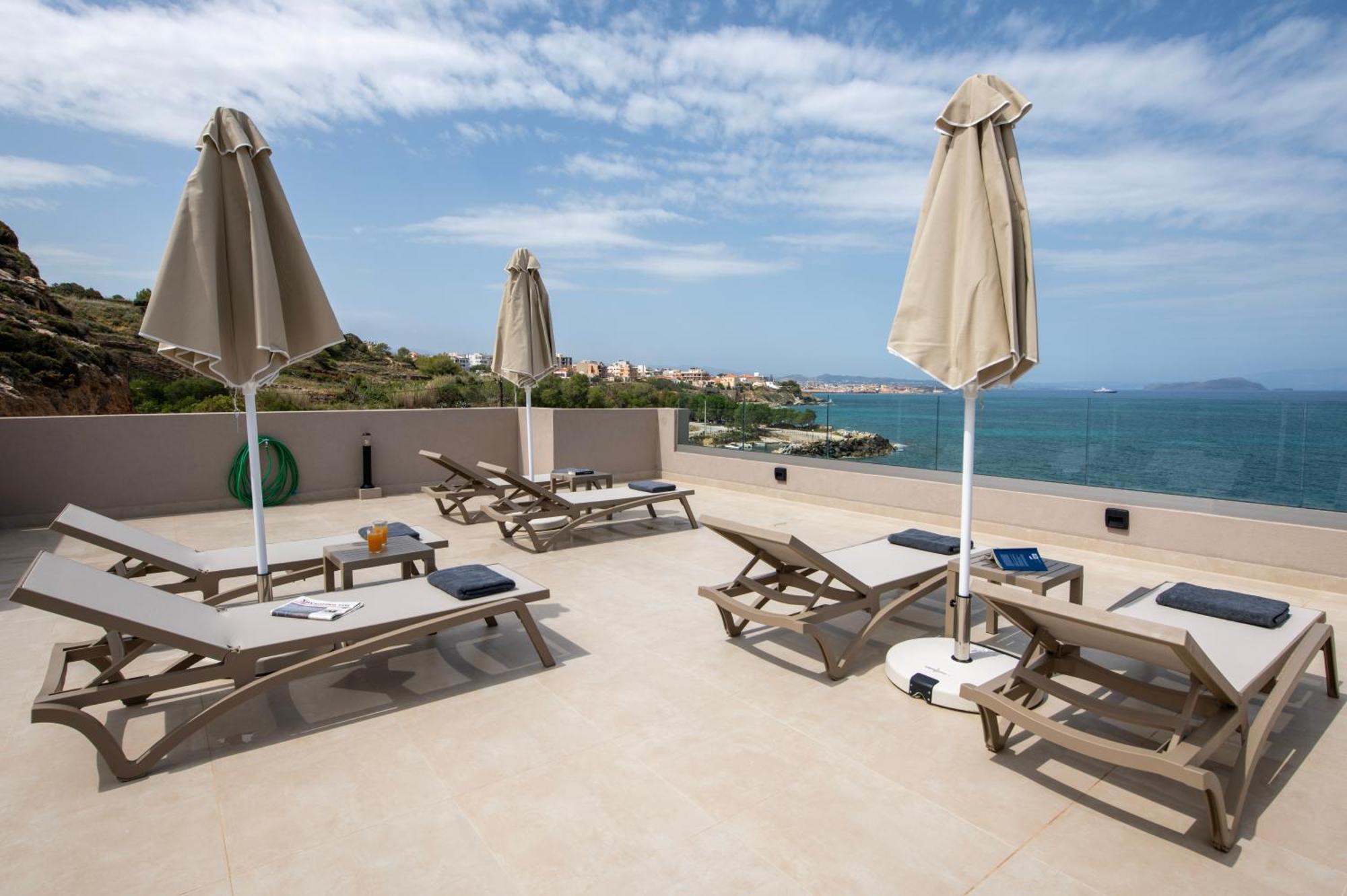 Alpha Suites Chania  Bagian luar foto